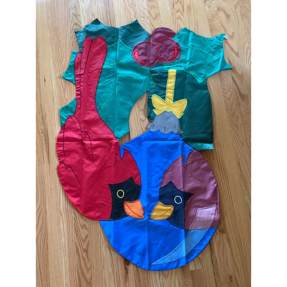 NCE Cardinals Blue Christmas Bulb 31"x45" Hanging Flag 2002 Vintage